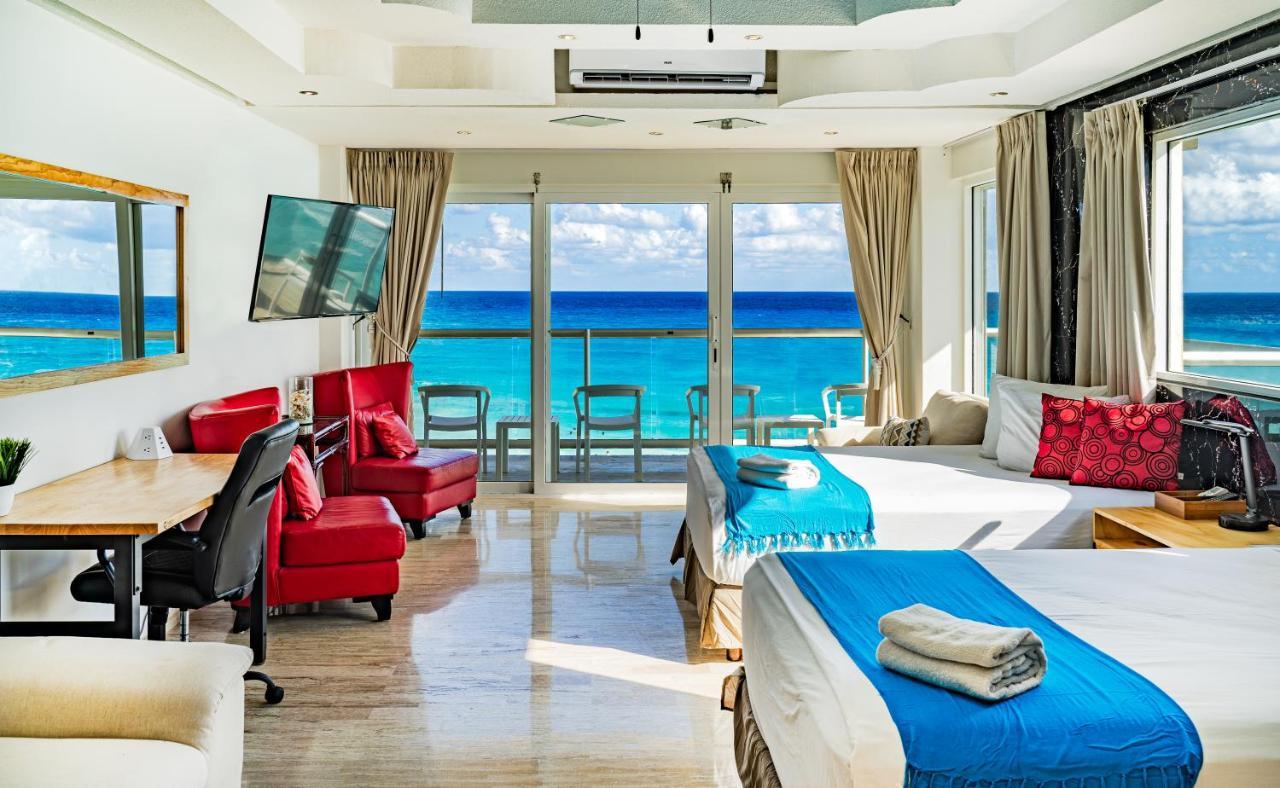 Paradise Beachfront & Nightlife Heart Канкун Экстерьер фото