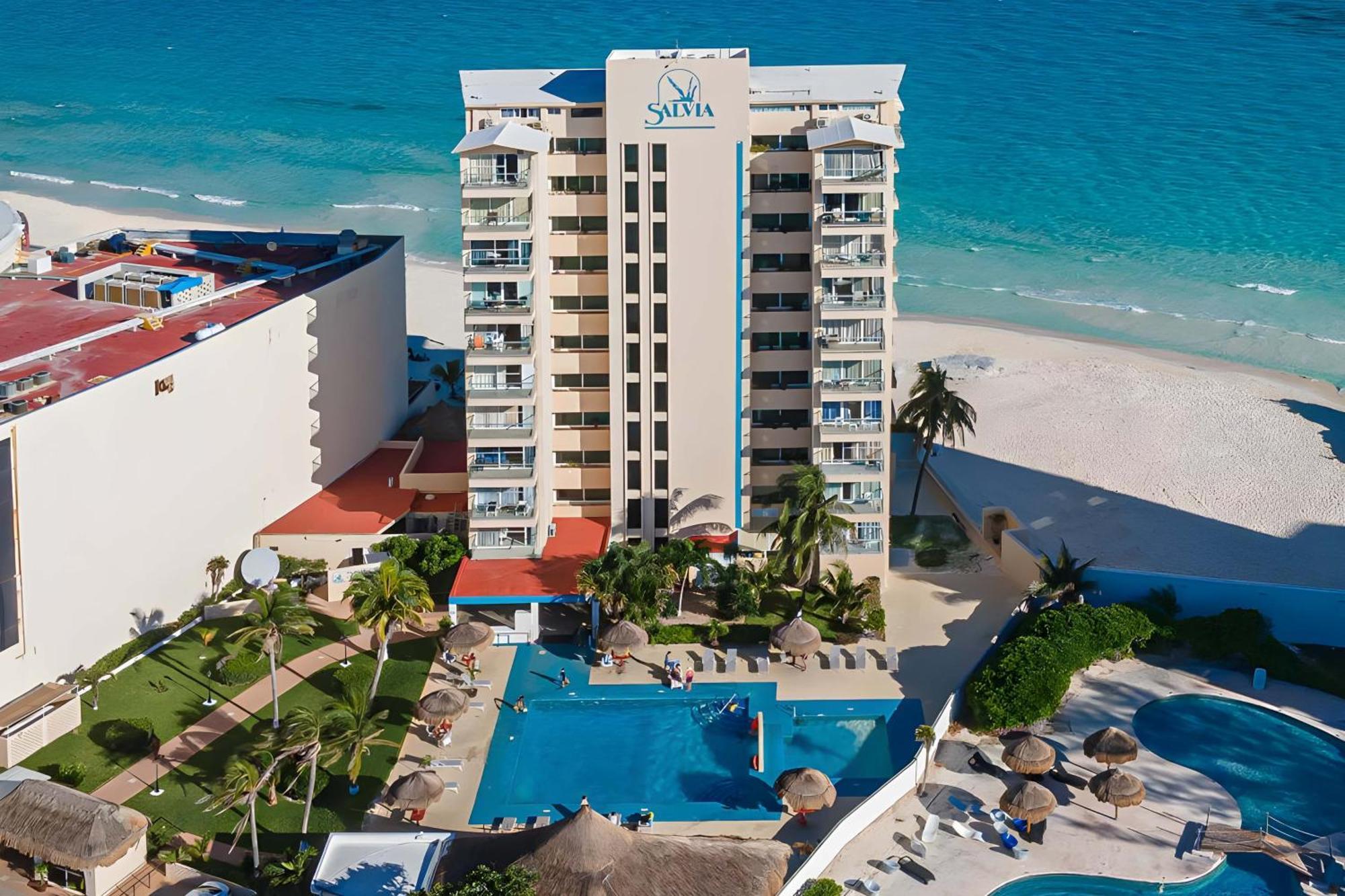 Paradise Beachfront & Nightlife Heart Канкун Экстерьер фото